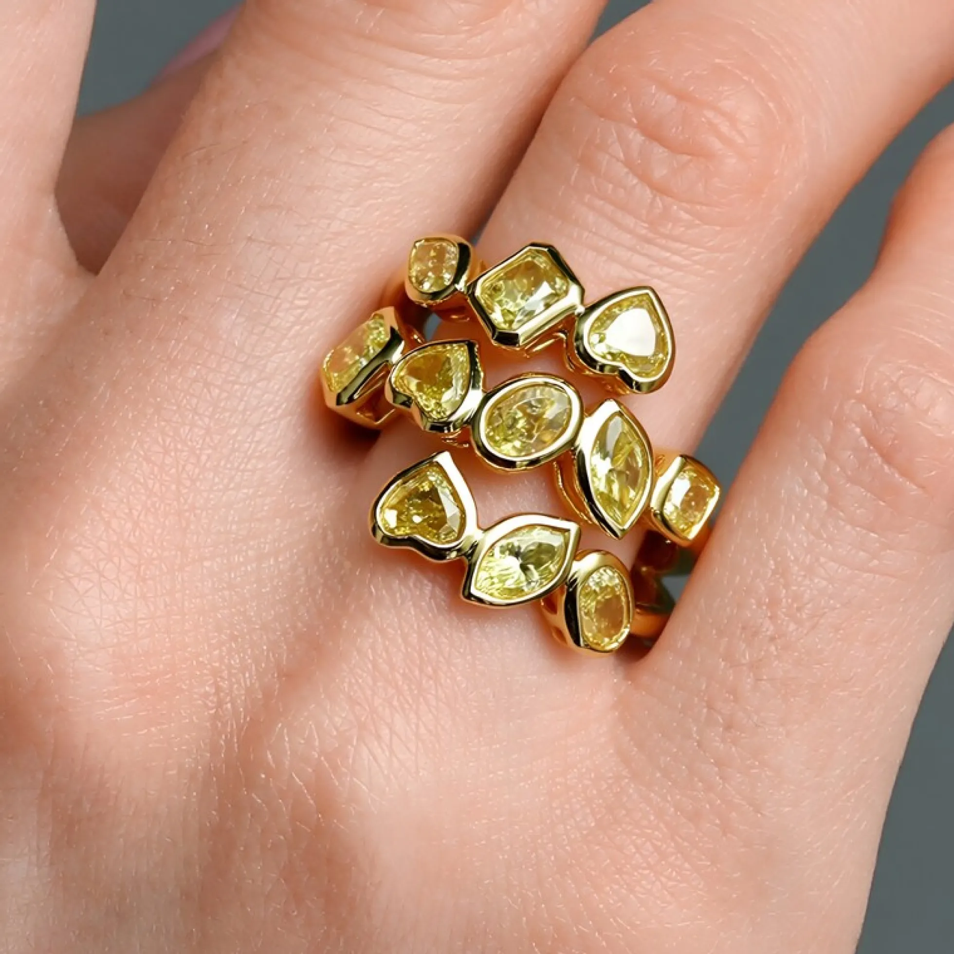 Gelber SI2 Diamant-Goldring