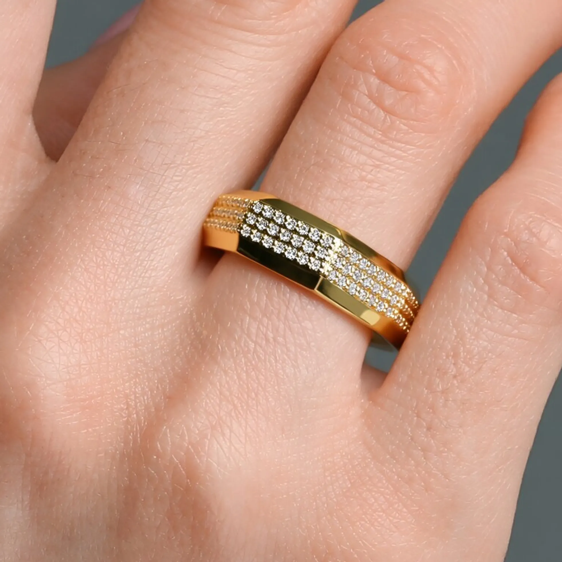 I3 Champagner-Brillant-Goldring (de Melo)