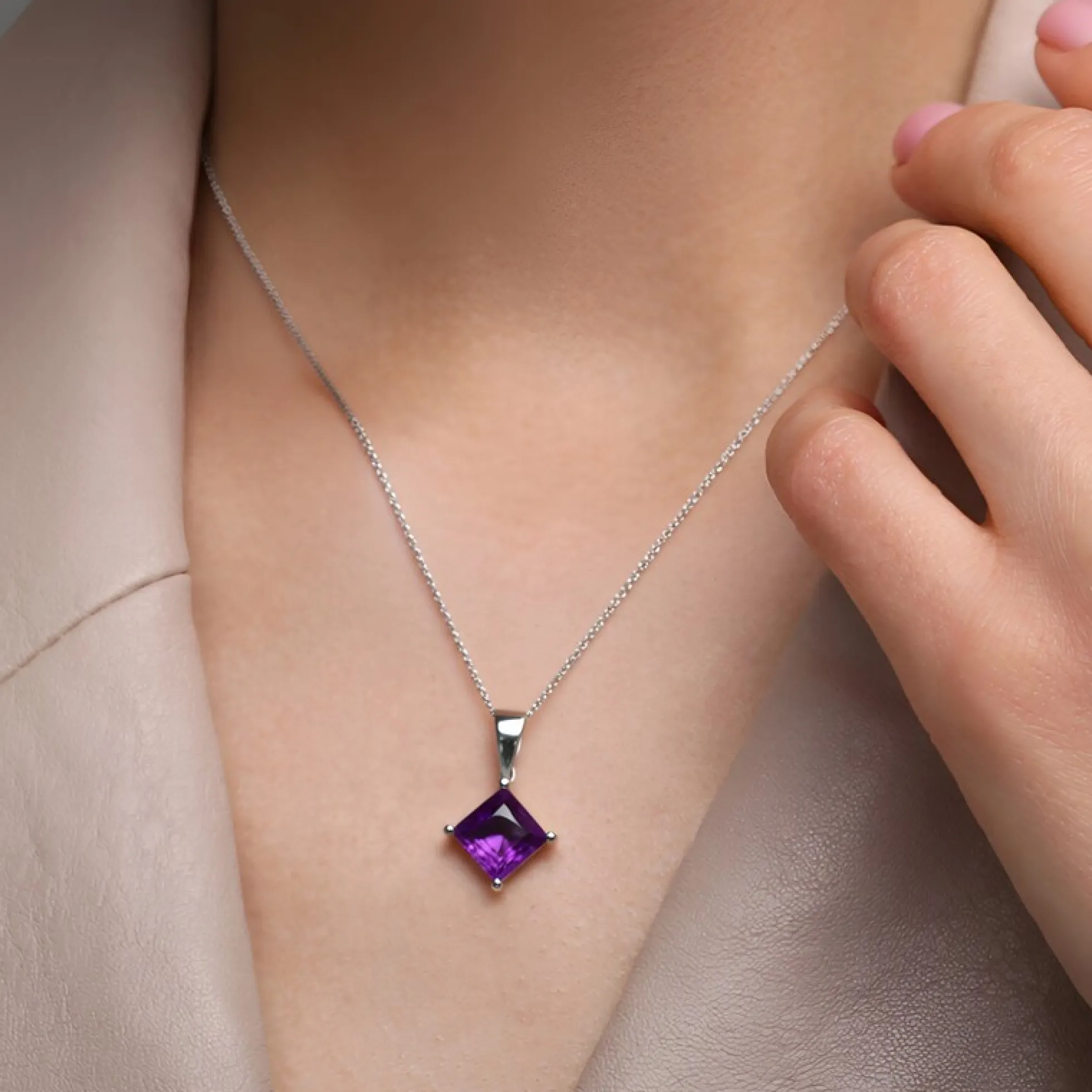 Marokkanischer Amethyst-Silberanhänger