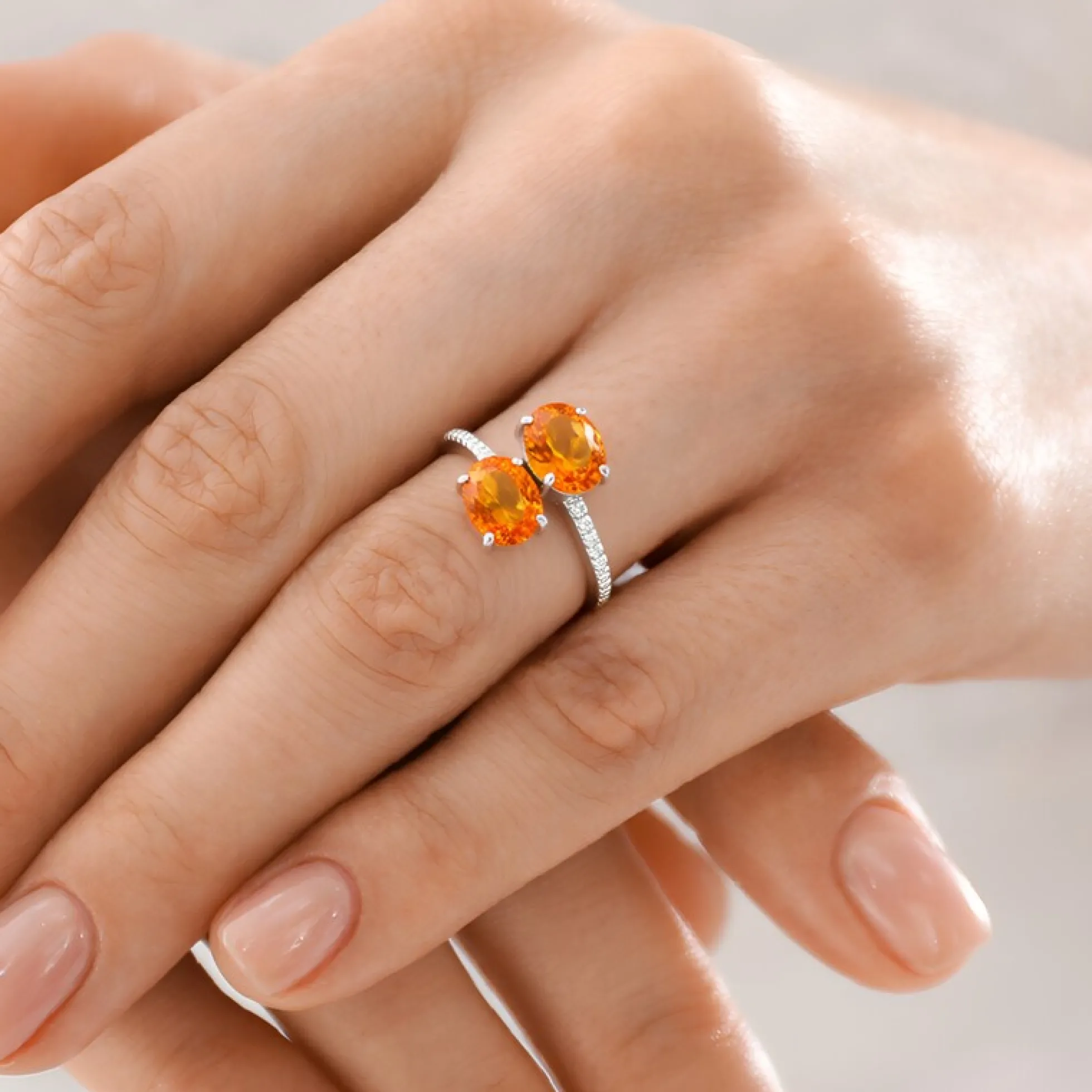 Oranger Ban Ka Cha-Saphir-Goldring