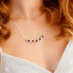 Oranger Kyanit-Silbercollier