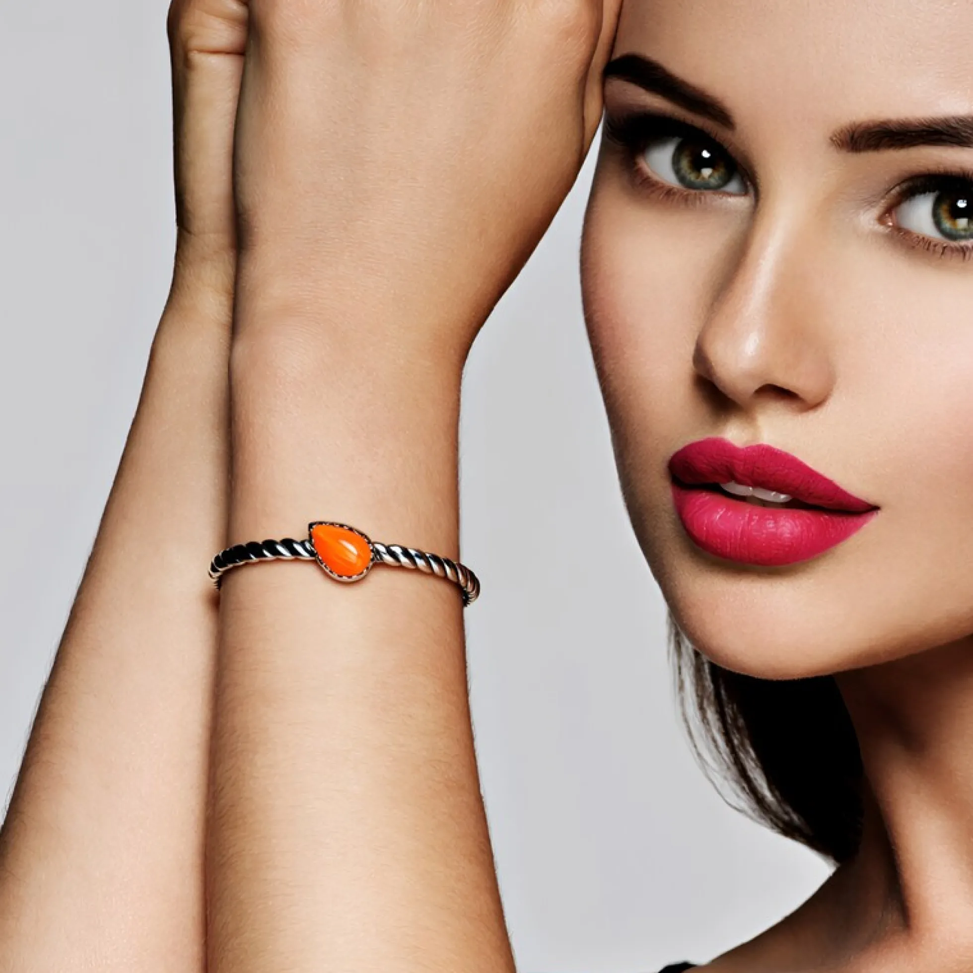Orange Stachelauster-Silberarmreif