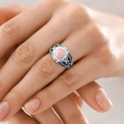 Pinkfarbener Opal-Silberring