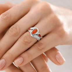 Roter Onyx-Silberring