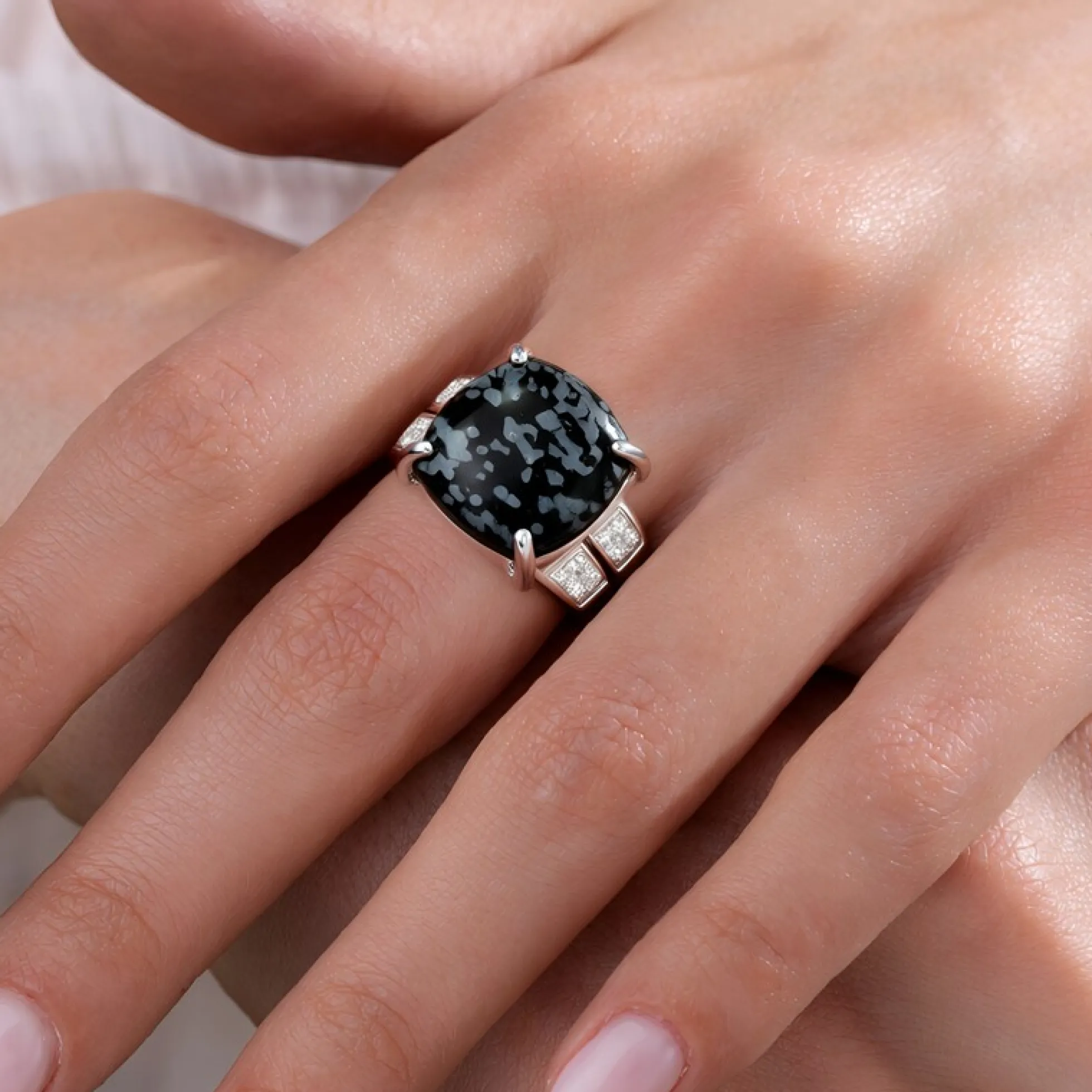 Schneeflocken-Obsidian-Silberring
