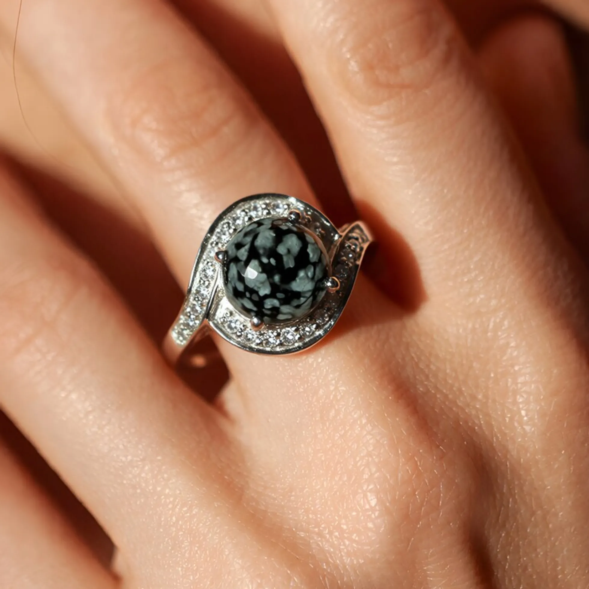 Schneeflocken-Obsidian-Silberring