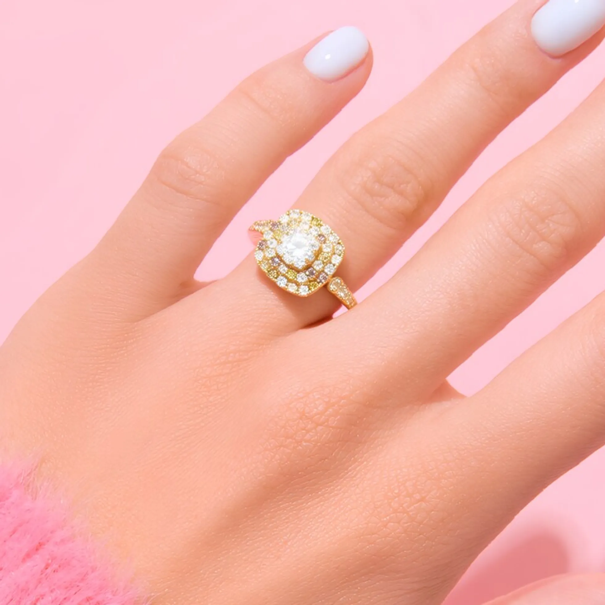 SI2 Fancy-Brillant-Goldring
