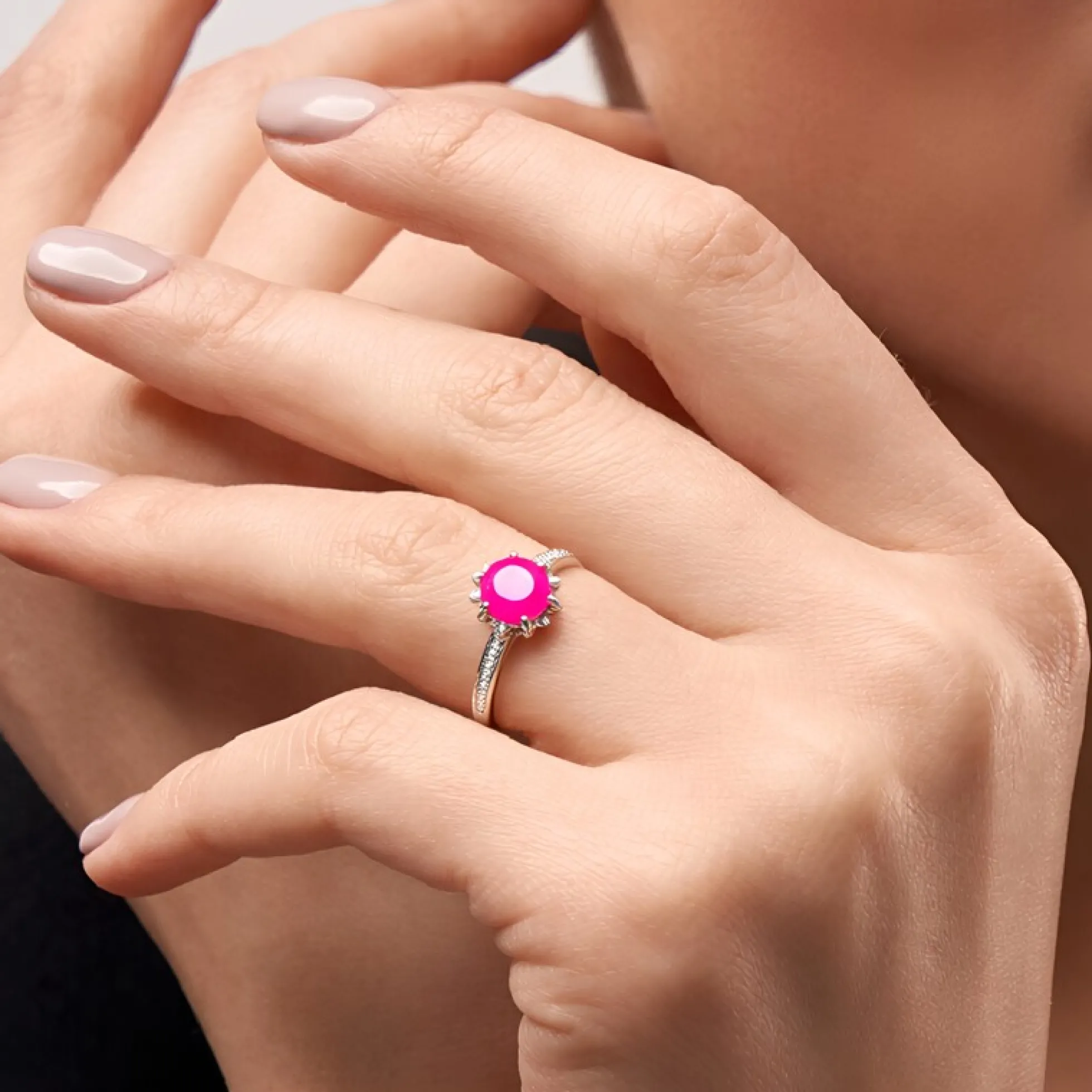 Äthiopischer Pinkfarbener Opal-Silberring