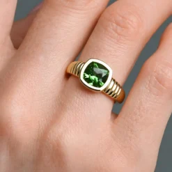 Wagogo-Peridot-Goldring
