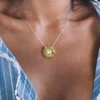 Weißer Quarz-Silberanhänger/-brosche